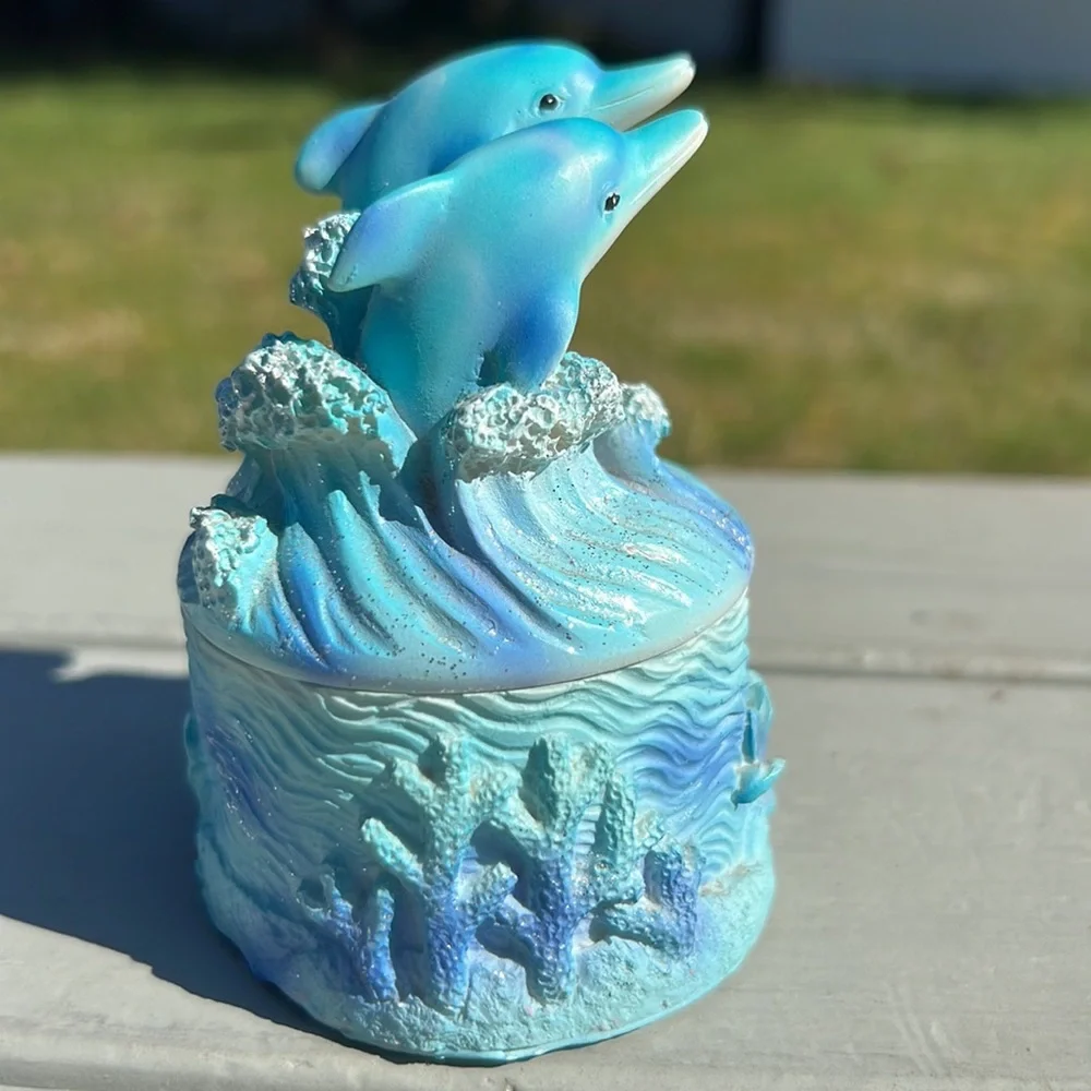 Sea World Dolphin Jewelry Box - Picture 5 of 13